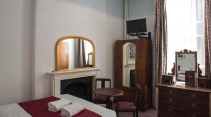 St Athans Hotel - image 14