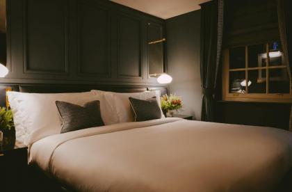 The Mayfair Townhouse - an Iconic Luxury Hotel - image 15