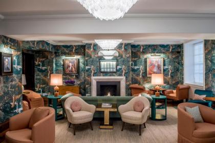 The Bloomsbury Hotel - image 5