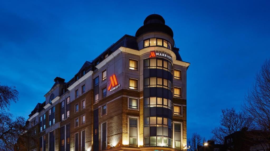 London Marriott Hotel Maida Vale - main image