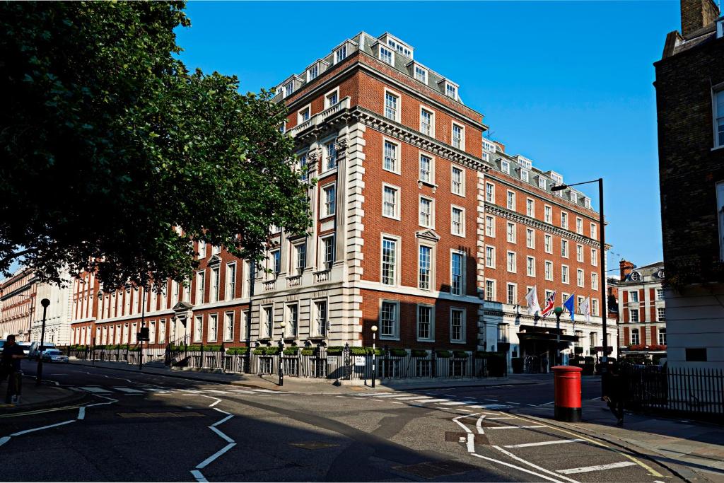 London Marriott Hotel Grosvenor Square - main image