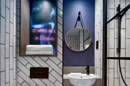 NYX Hotel London Holborn by Leonardo Hotels - image 14