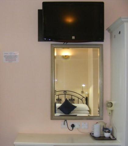 Mermaid Suite Hotel - image 15