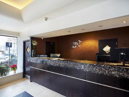 Lily Hotel - image 16