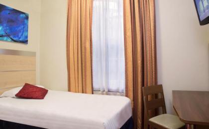 Comfort Inn Victoria - image 16