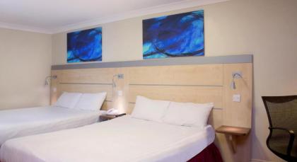 Comfort Inn Victoria - image 9