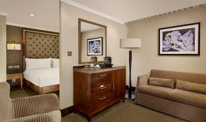 DoubleTree By Hilton London - West End - image 17