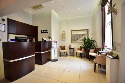 Reem Hotel - image 8