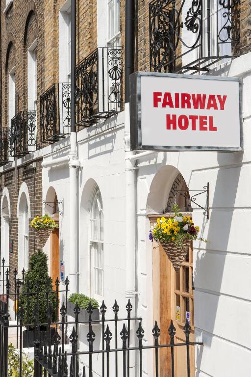 Fairway Hotel - main image