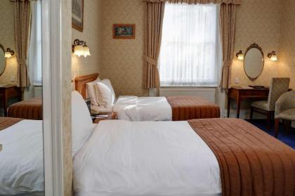 Best Western Swiss Cottage Hotel - image 11