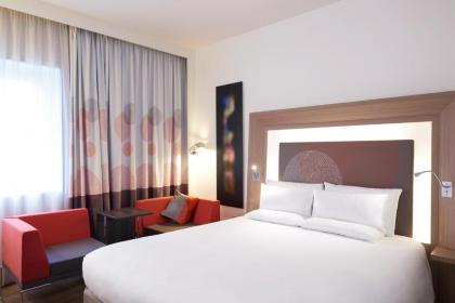 Novotel London West - image 4