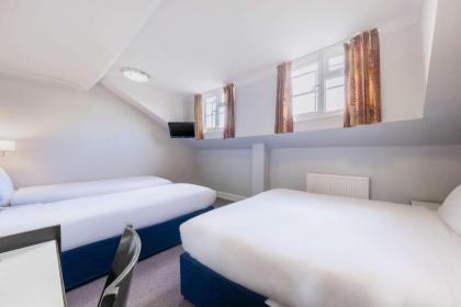 Comfort Inn Westminster - image 11