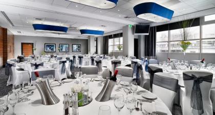 DoubleTree By Hilton London Victoria - image 10