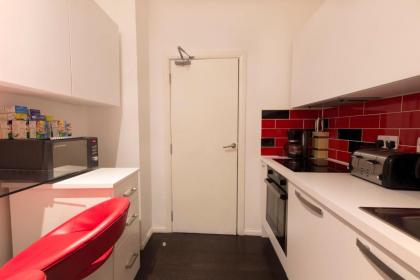 News Hotel Charlotte&Tottenham Rooms&Flats by DC London Rooms - image 7