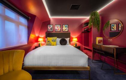 Hux Hotel Kensington - image 1