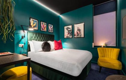 Hux Hotel Kensington - image 19