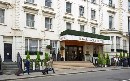 Royal Eagle Hotel - image 4