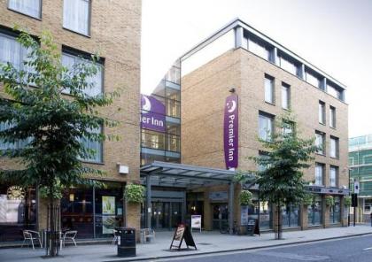 Premier Inn London King's Cross - image 1