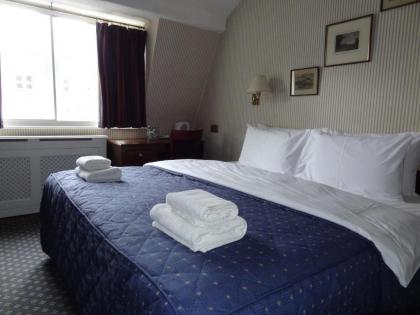 Regency House Hotel - image 19