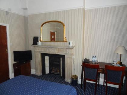 Regency House Hotel - image 4