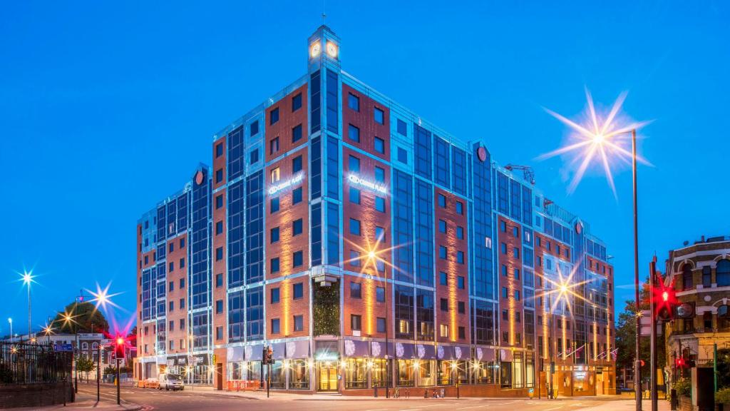 Crowne Plaza London Kings Cross - main image