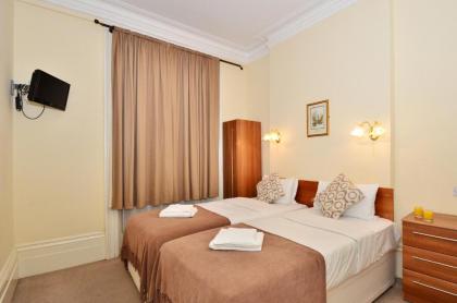 So Paddington Hotel - image 14