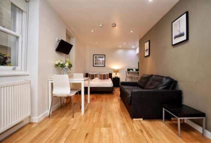 Princes Square Serviced Apartments - image 13