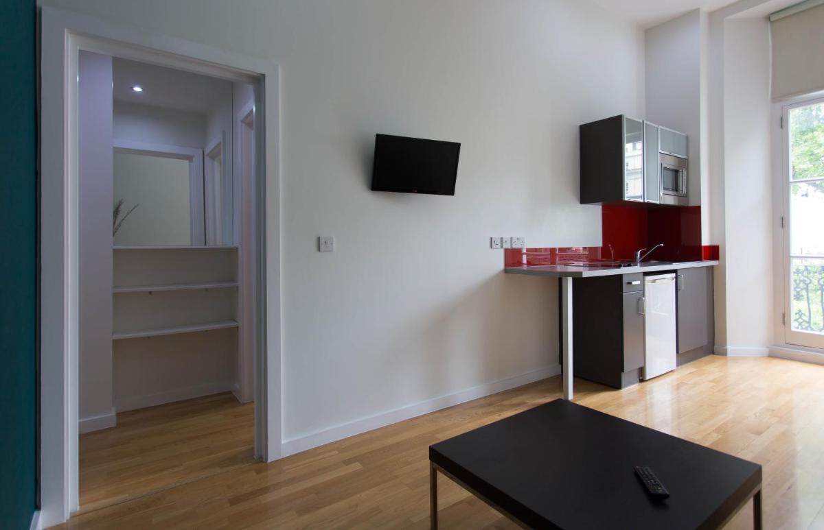 Princes Square Serviced Apartments - image 5