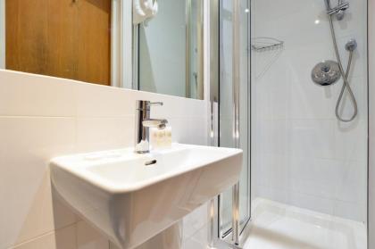 Notting Hill Serviced Apartments - image 17