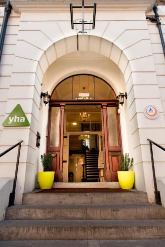 YHA London Earl's Court - main image