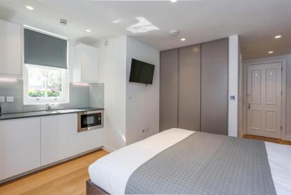 Inverness Terrace Serviced Apartments - image 18