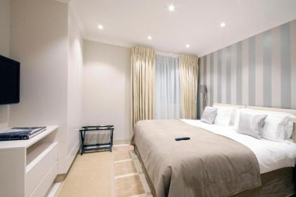 Claverley Court Apartment Knightsbridge - image 7