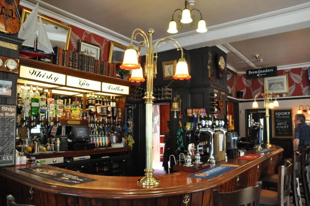 The Ship Inn - image 4