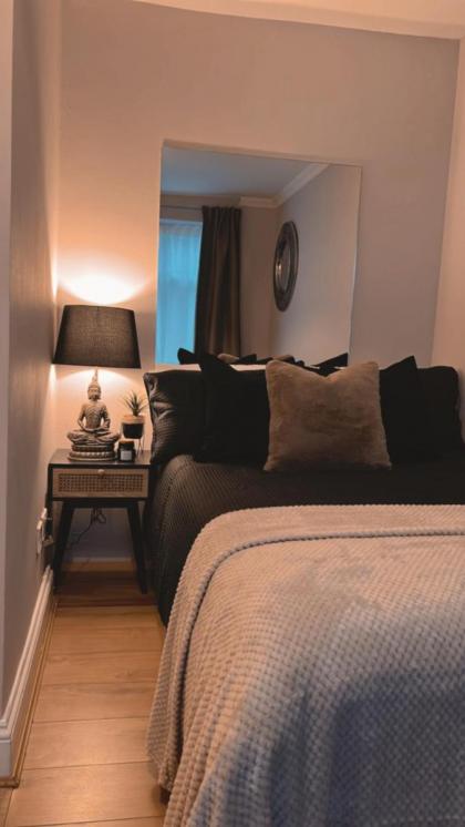 London Property Apartments for up to 6 next to Big Ben & London Eye - image 10