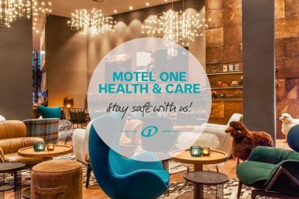 Motel One London-Tower Hill - image 1