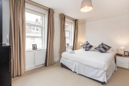 Bond Street Serviced Apartment - image 18