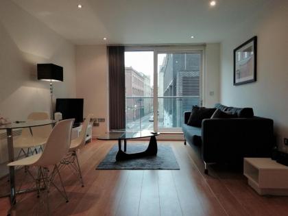 Barbican Serviced Apartments - image 18