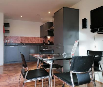 King's Cross Deluxe Serviced Apartments - image 10