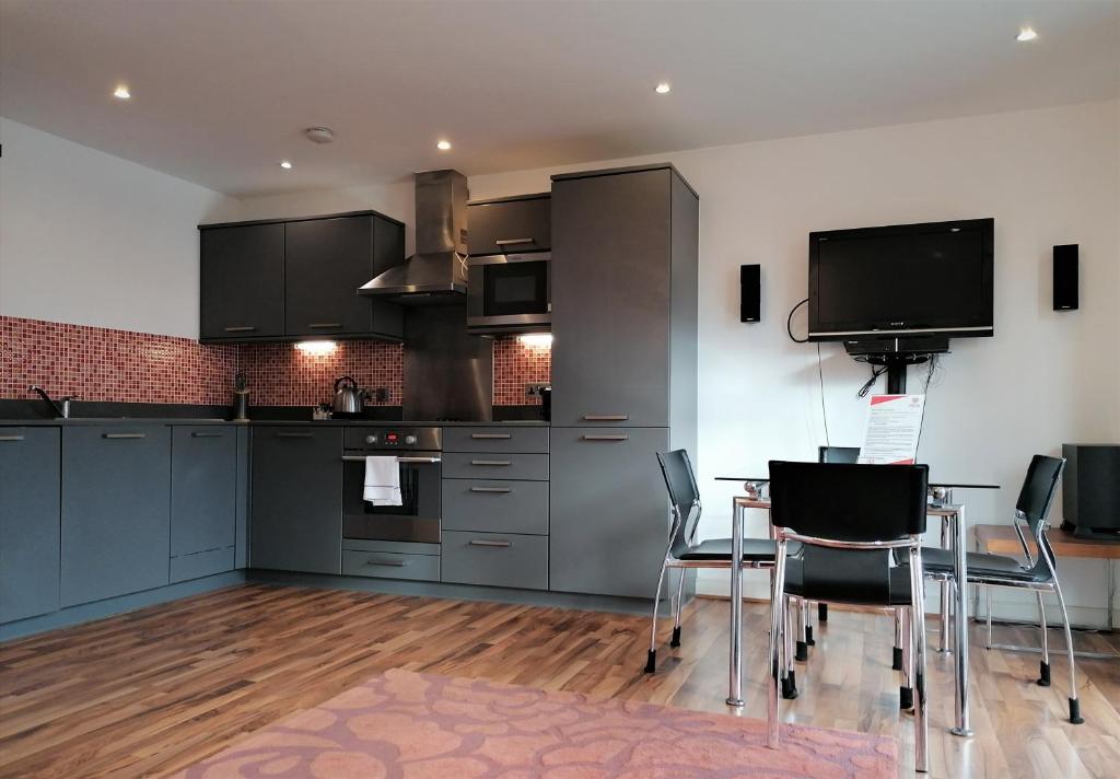 King's Cross Deluxe Serviced Apartments - image 7