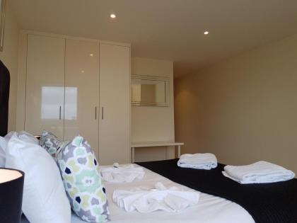 Canary Wharf Serviced Apartments - image 14