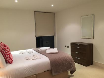 Canary Wharf Serviced Apartments - image 16