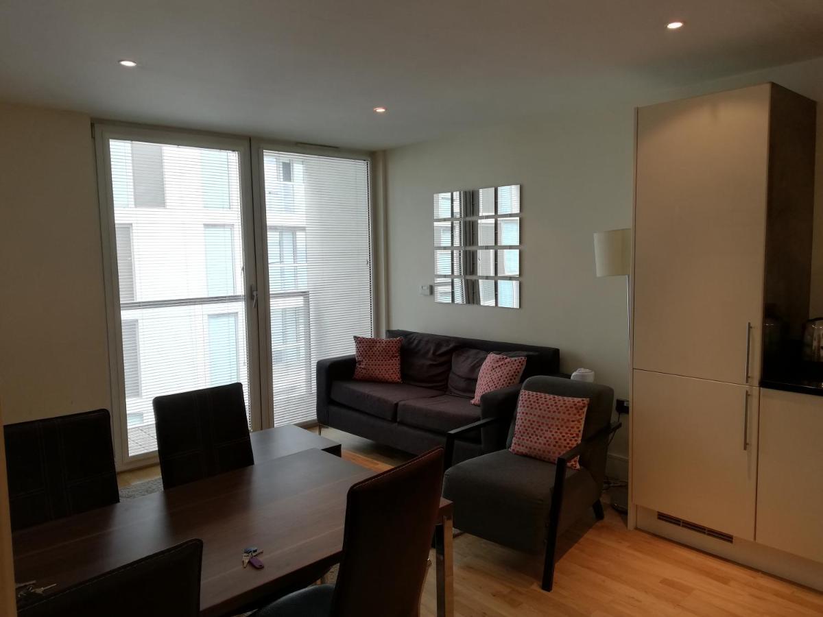 Canary Wharf Serviced Apartments - image 2