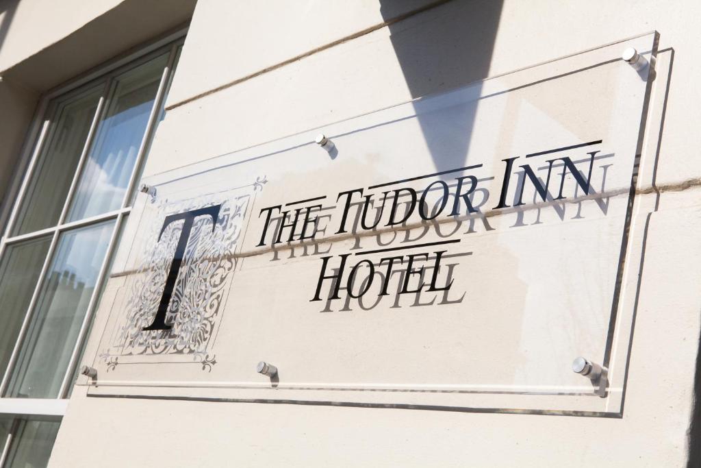 The Tudor Inn Hotel - main image