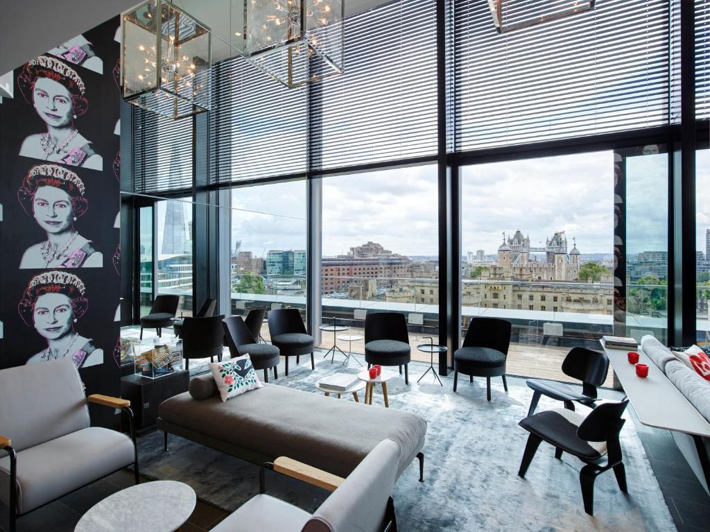 citizenM Tower of London - main image