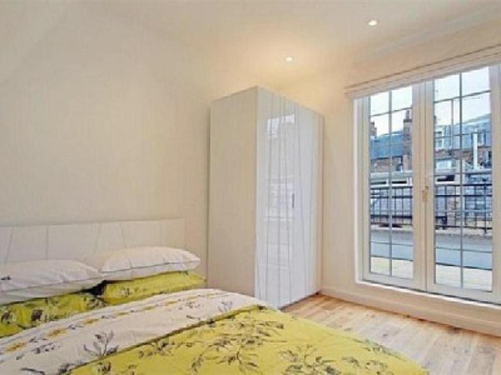 London Dream House - Marylebone House - image 4