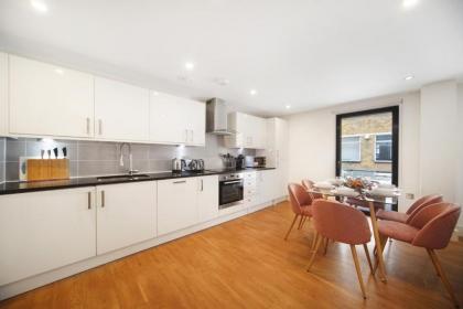 Modern Apartments in Bayswater Central London FREE WIFI & AIRCON by City Stay Aparts London - image 11