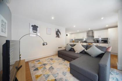 Modern Apartments in Bayswater Central London FREE WIFI & AIRCON by City Stay Aparts London - image 5