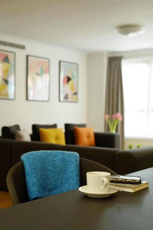 Monarch House - Serviced Apartments - Kensington - image 4