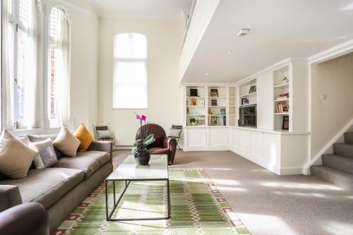 Ahometorent - Charming Apartment - image 7