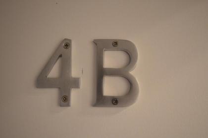 4B Soho Studios 4th floor by Indigo Flats - image 5